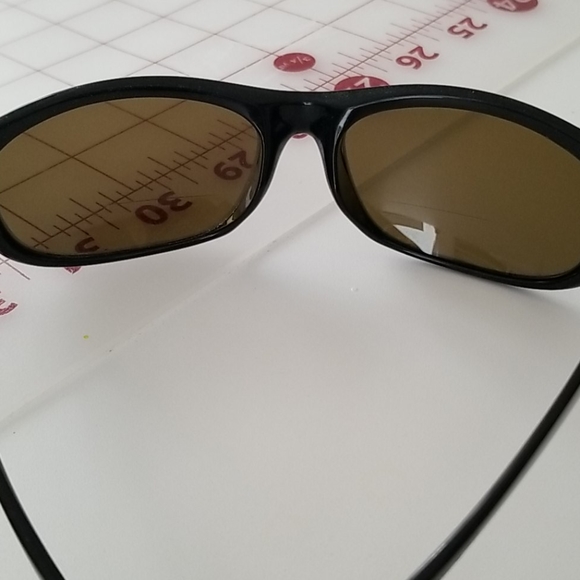 Ono's Sunglasses with Readers - Picture 4 of 5